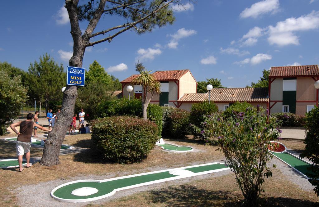 Résidence Odalys - Les Villas du Lac Soustons Extérieur photo